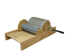 Hand crank brother drum carder standard
