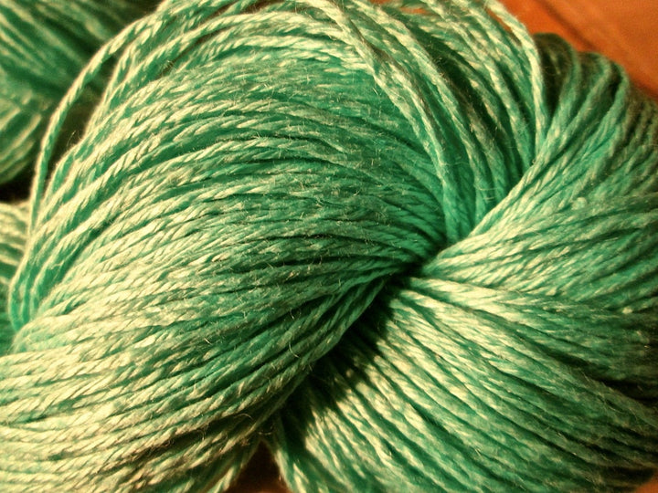Wet Spun Linen Yarn Soft & Durable "Mint"
