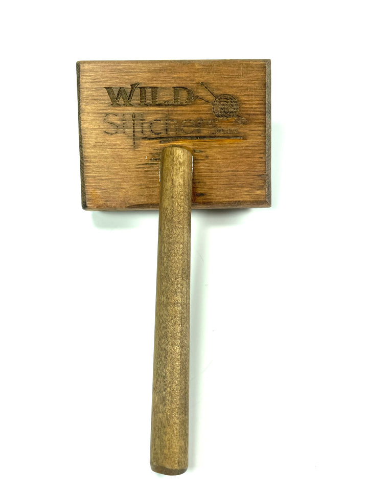 Fiber blending brush with turned handle