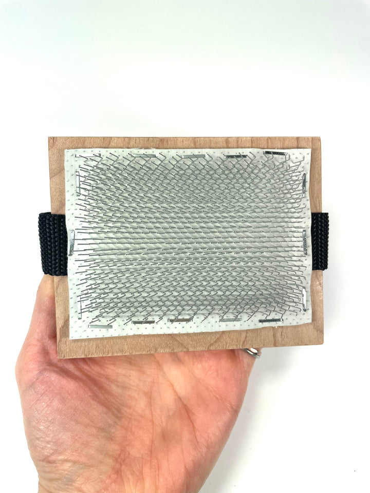 Wild Stitchers palm flicker handheld lock flicker tool