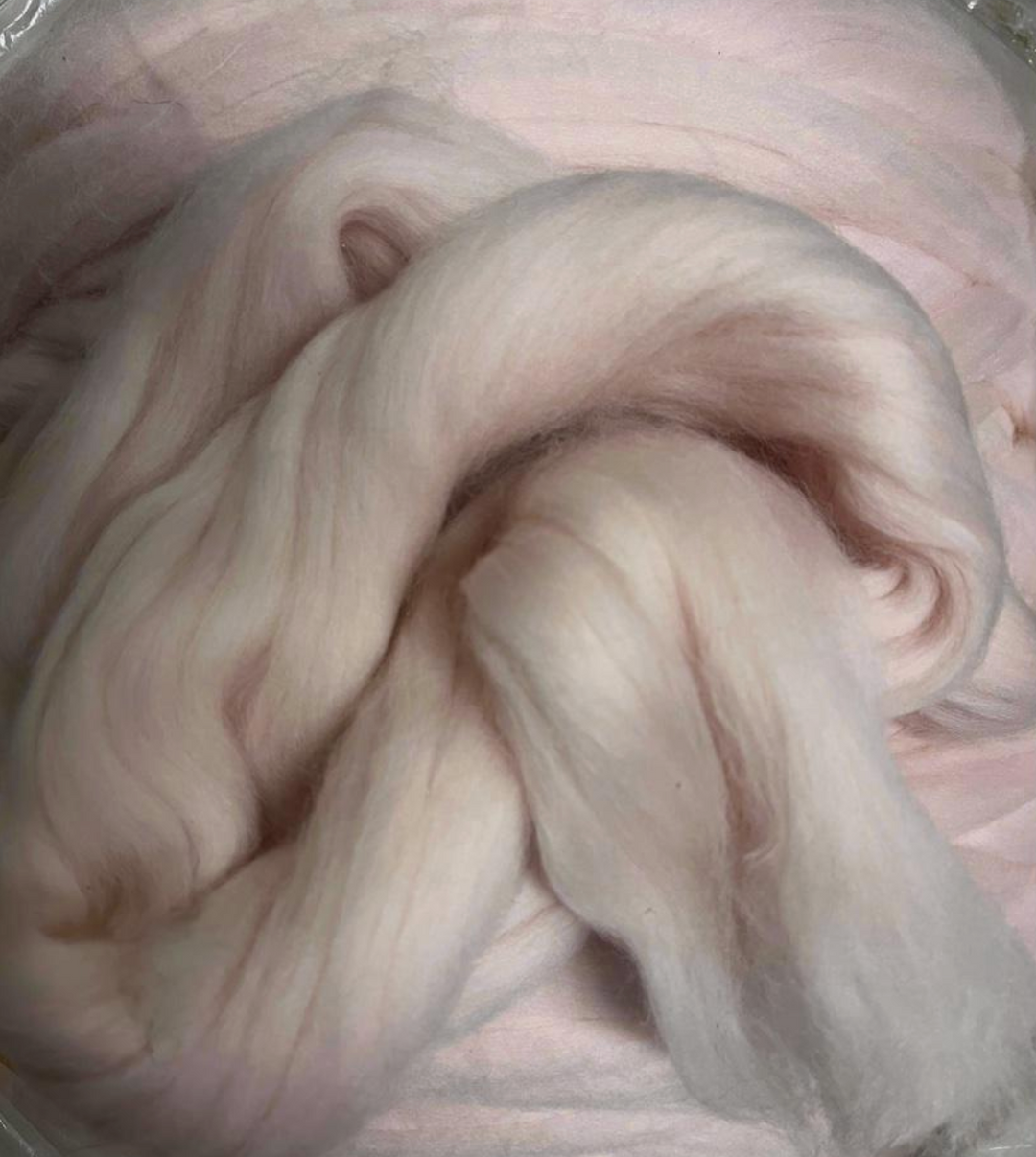 Super Fine & Organic Light Pink Multi Color 19 Micron DHG Merino SUPERFAST SHIPPING!