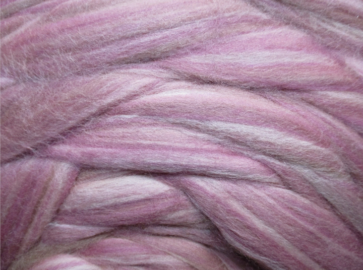 Super Fine & Organic Light Pinks Multi Color 19 Micron DHG Merino Silk 70/30 SUPERFAST SHIPPING!