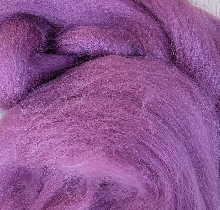 Shop Exclusive: Fine & Organic Purple Onion/ Vintage Violet 19 Micron DHG Merino