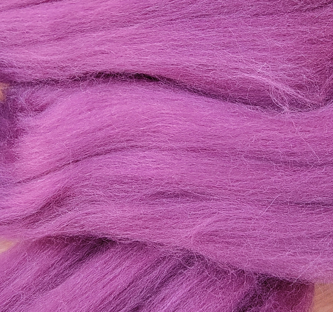 Shop Exclusive: Fine & Organic Purple Onion/ Vintage Violet 19 Micron DHG Merino