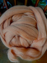 Load image into Gallery viewer, Sand Dune Soft Merino Combed Top
