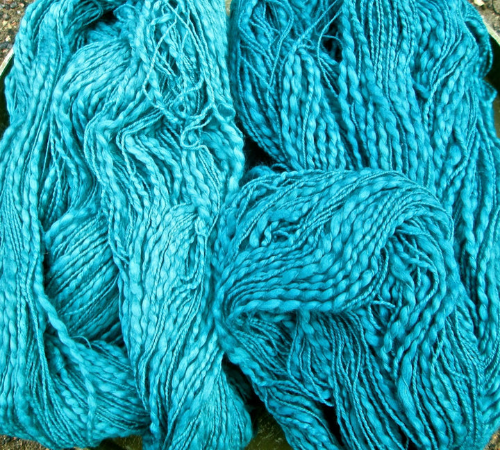 Novelty Yarn Tealquoise 100% Cotton Slub Yarn/Thread Thick 'n Thin 300 - 350+ Yards SUPER FAST SHIPPING!