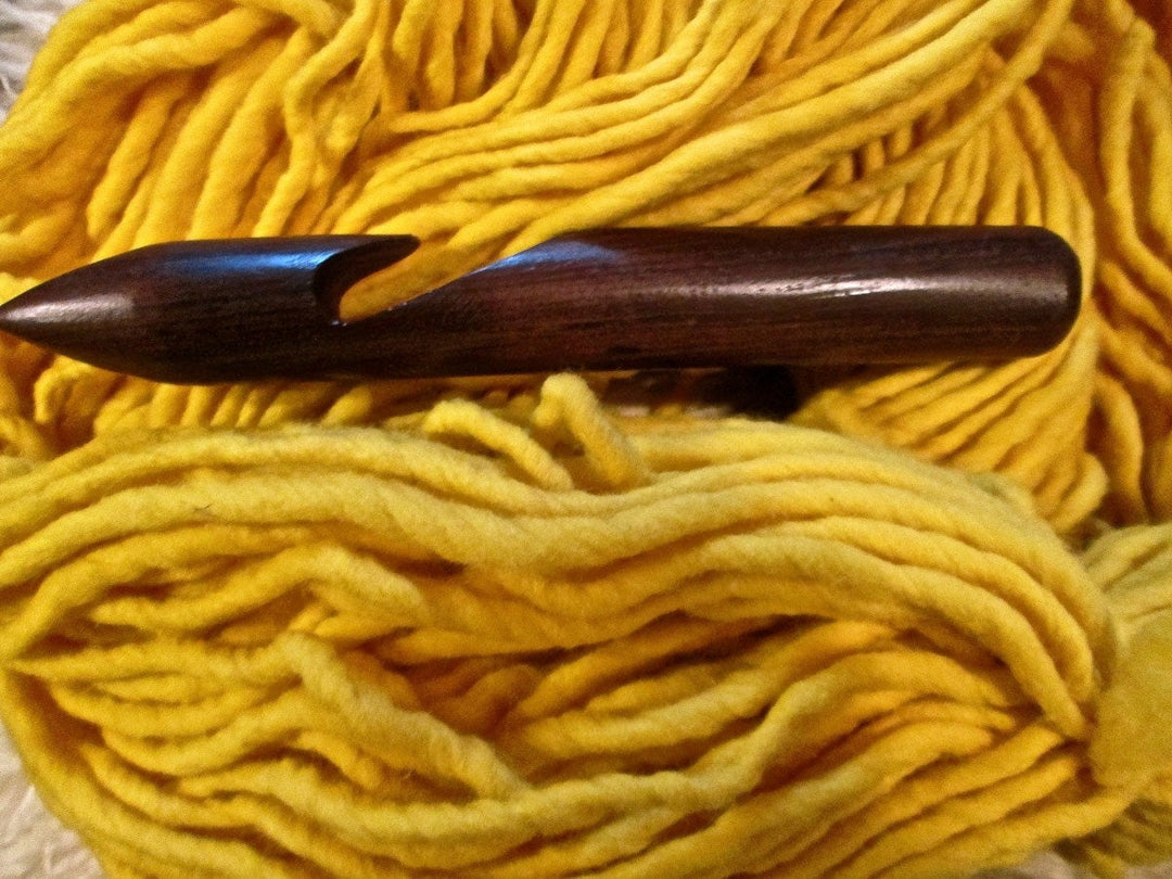 Jumbo Rosewood Crochet Hook 25mm Handmade & Beautiful SUPER FAST SHIPPING!