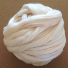 Load image into Gallery viewer, Pakucho Qoperfina Sliver - GOTS Unique Copper Infused Cotton for Spinning - Soft, Clean SUPER FAST Shipping!
