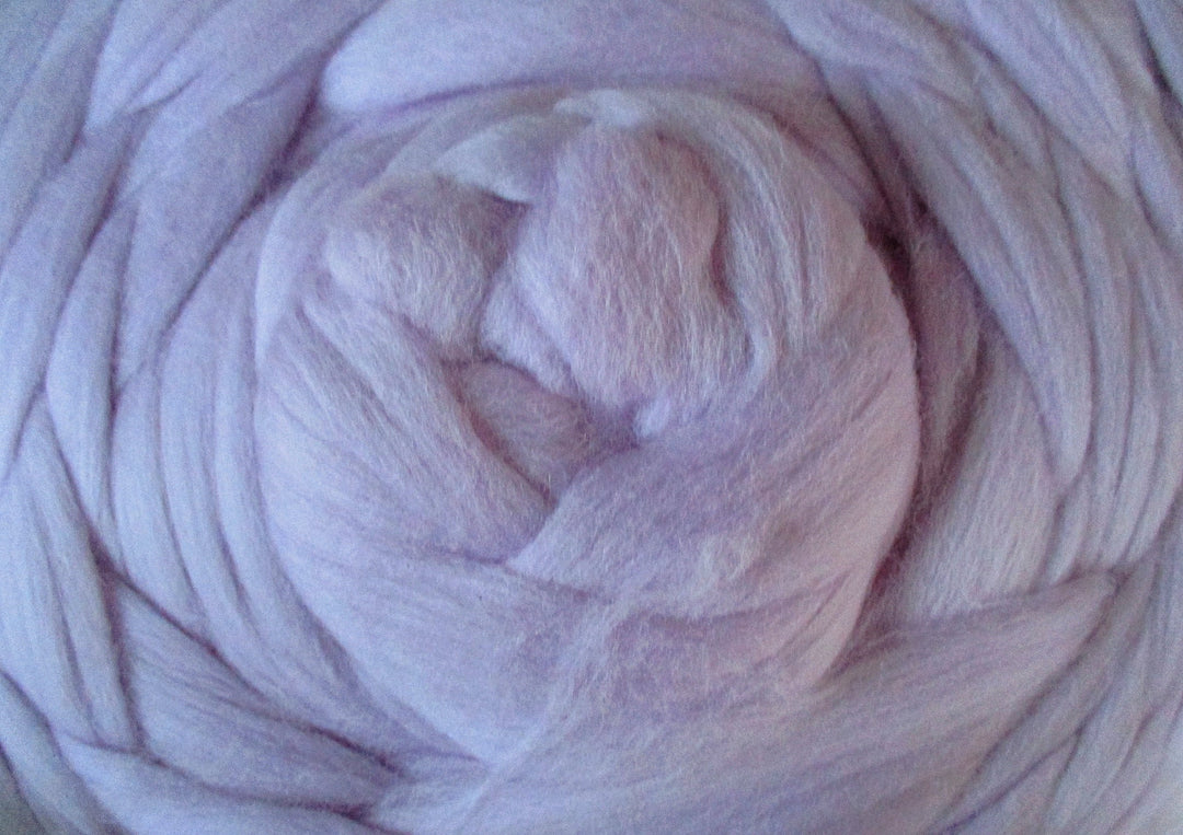 Super Fine & Organic Light Lilac 19 Micron DHG Merino