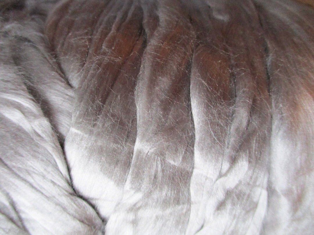 Light Silver Mulberry Silk Sliver Organic & Luxurious 1, 2, or 4 Ounces DHG SUPERFAST SHIPPING!