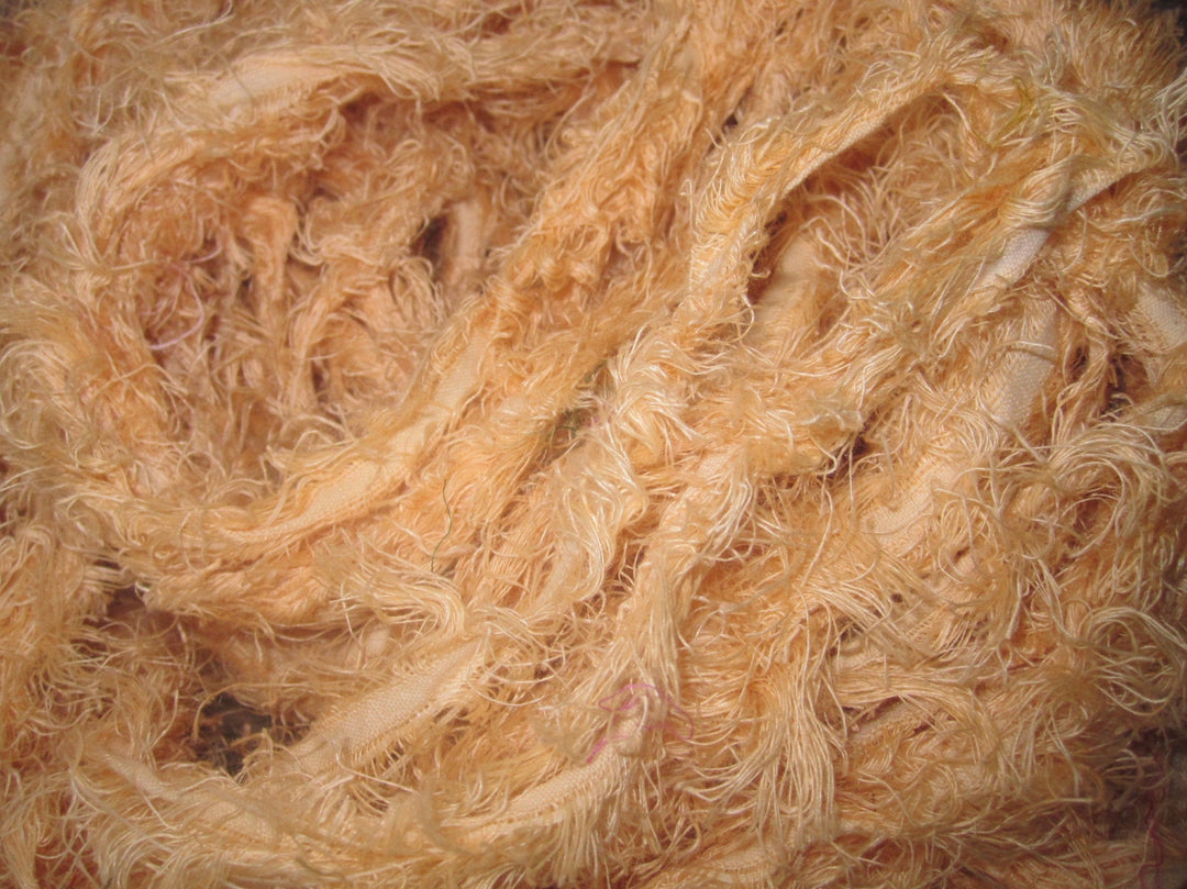 Light Peach Extra Fuzzy Eyelash 100% Linen Bulky Yarn Thick 'n Thin Yarn