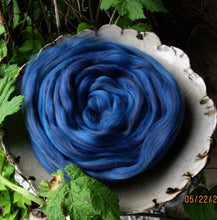 Load image into Gallery viewer, Baltic Deep Teal Jewel Multi 1, 2 or 4 Oz Ashland Bay Blue Merino SUPER FAST Shipping!
