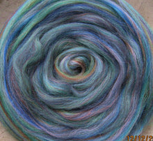 Load image into Gallery viewer, Vivid Blue Green Ashland Bay Colonial Multi for Spinners and Felters You Choose 1, 2 or 4 oz SUPER FAST Shipping!
