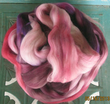 Load image into Gallery viewer, Victorian Rose Longwool Superwash Spinning &amp; Felting SUPERFAST SHIPPING!
