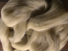 Load image into Gallery viewer, Soft Parchment Flesh Tone Soft  Merino 1, 2 or 4 Oz Spinning &amp; Felting SUPERFAST SHIPPING!
