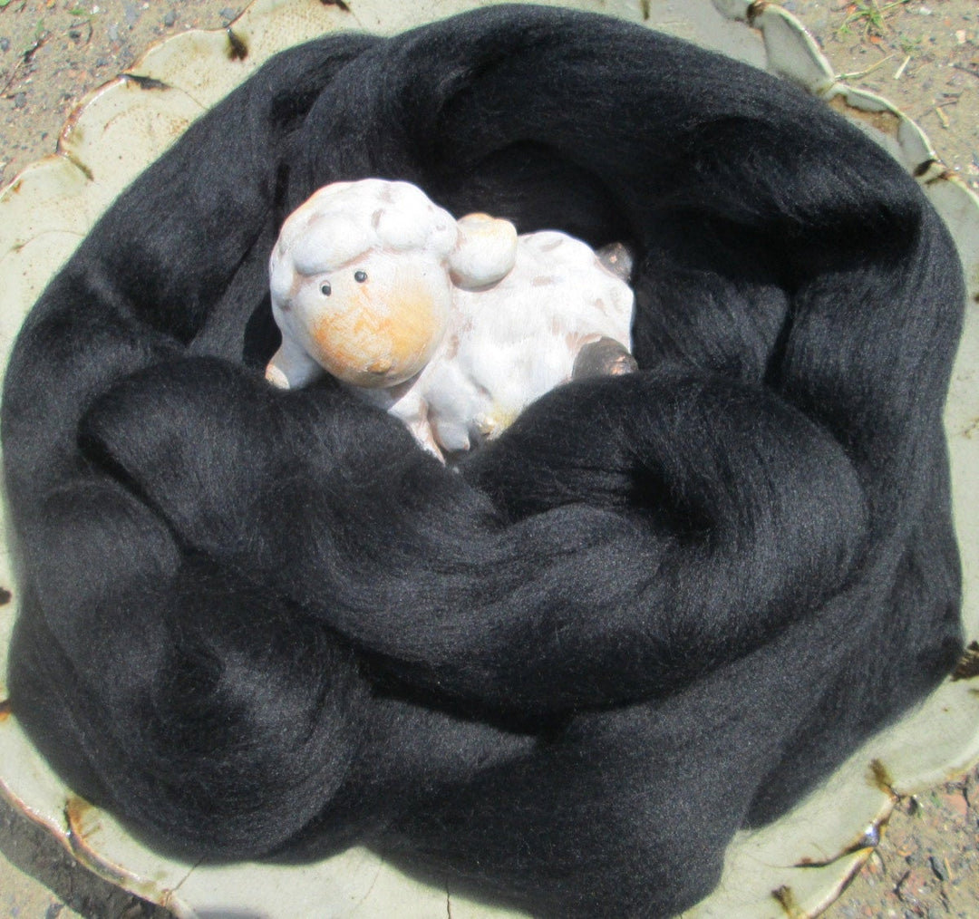 Stunning Deep Black 19 Micron Superfine Merino Top