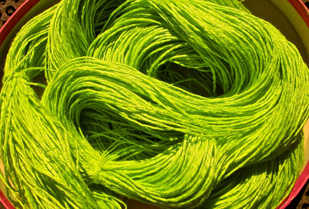 Wet Spun Linen Yarn Soft & Durable "Flourescent Green"